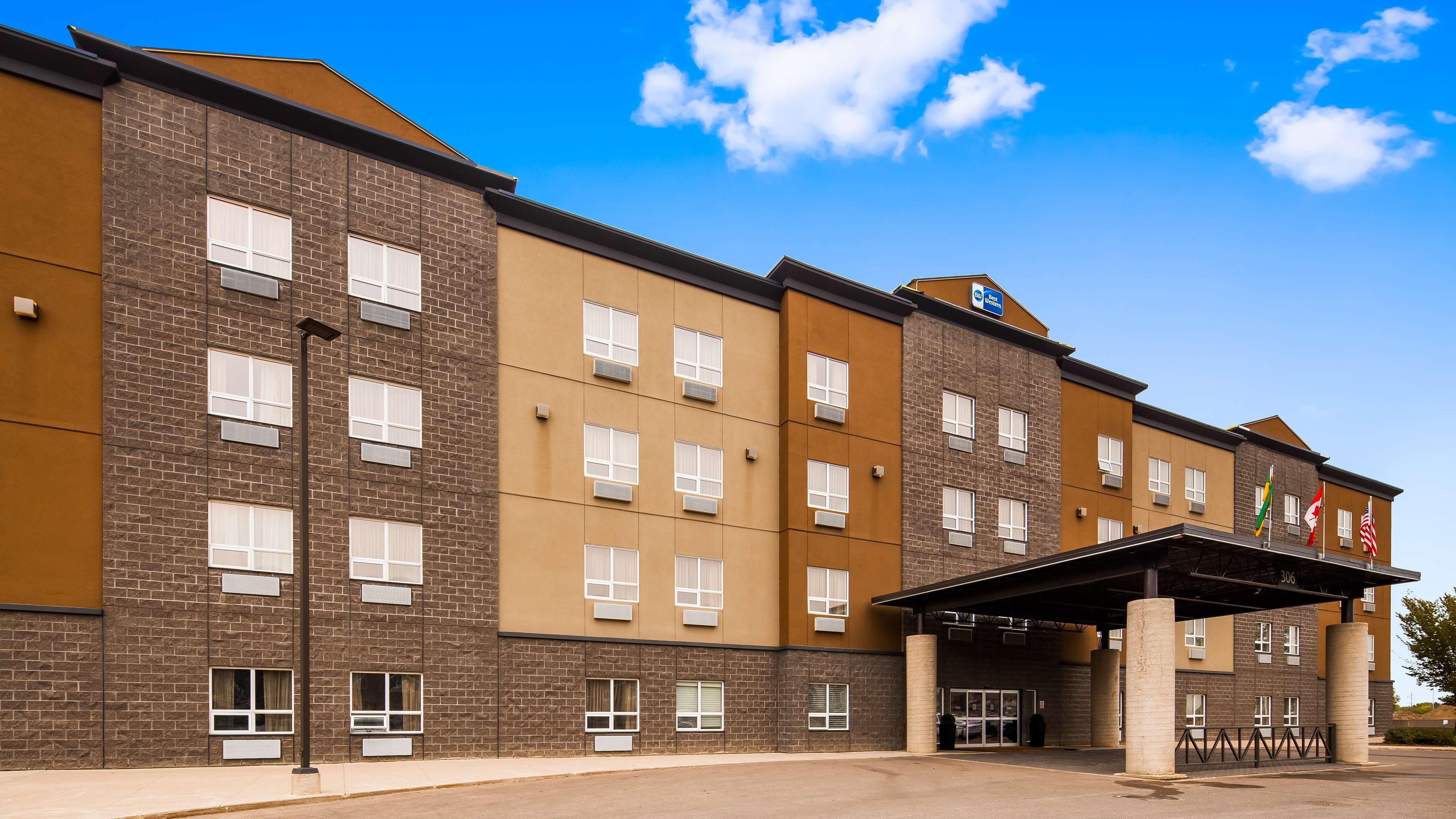 Best Western Blairmore Saskatoon Extérieur photo