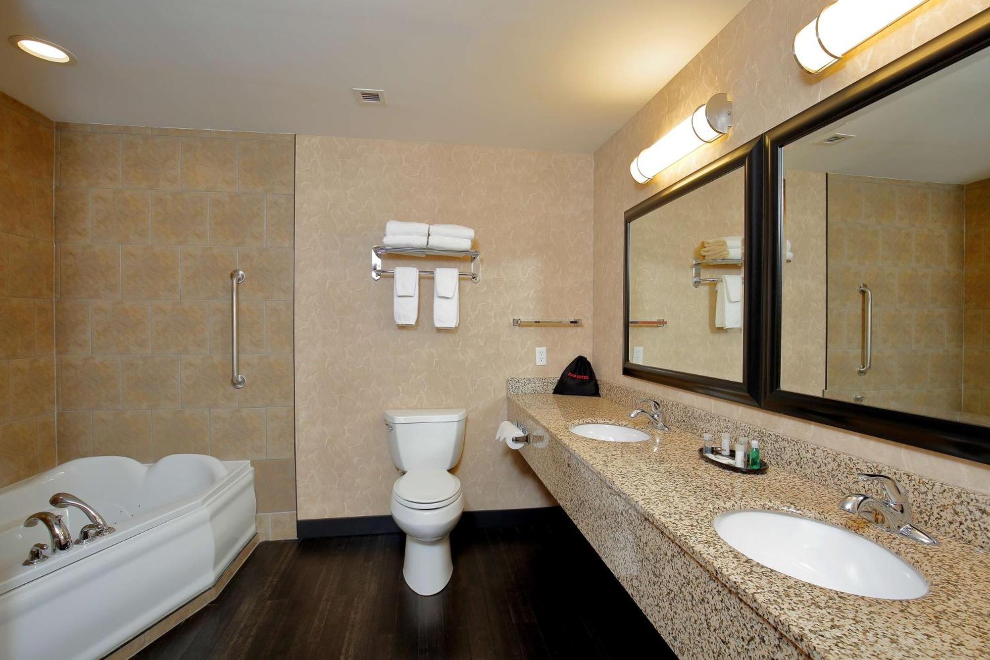 Best Western Blairmore Saskatoon Extérieur photo