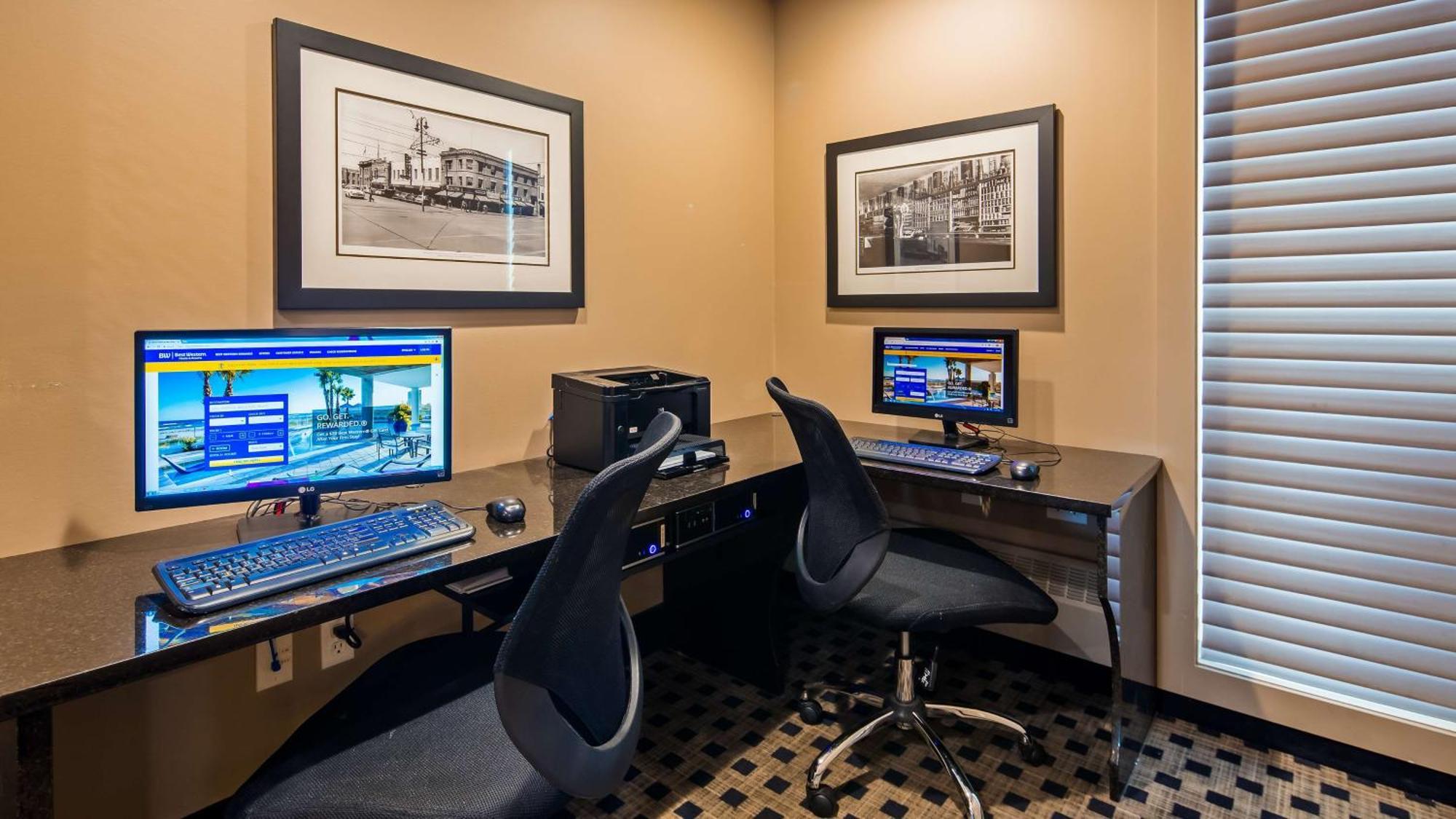 Best Western Blairmore Saskatoon Extérieur photo