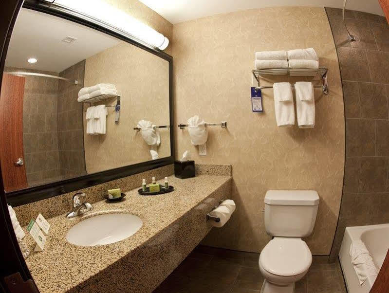 Best Western Blairmore Saskatoon Extérieur photo