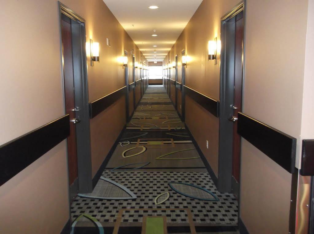 Best Western Blairmore Saskatoon Extérieur photo